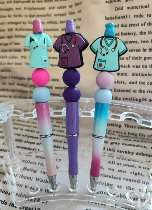 🩺 Schreiben mit Herz – Kugelschreiber im Krankenpfleger-Look