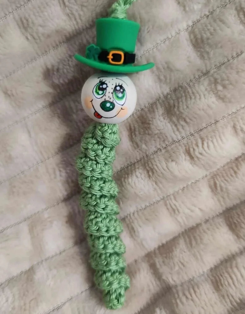 🍀 Lucky – Das Glückswürmchen für St. Patrick’s Day & Silvester