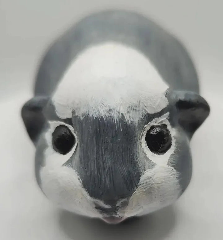🐹 Dein Meerschweinchen als handbemalte Miniatur-Figur — Epoxidharz / Fehlerchen
