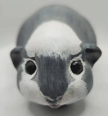 🐹 Dein Meerschweinchen als handbemalte Miniatur-Figur — Epoxidharz / Fehlerchen