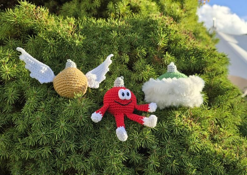 🎄 Häkelanleitung „Christbaumkugel 4in1“ – festliche Dekoideen zum Selberhäkeln (PDF) 🎄