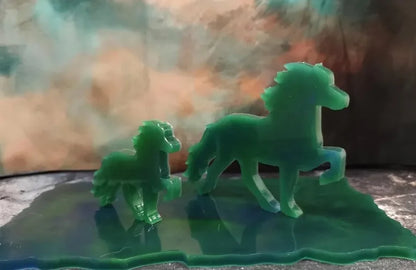 Set of 2 moss light tolters!