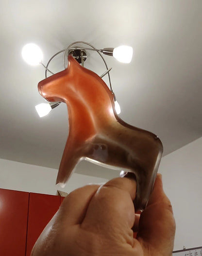 Scandinavian decoration made of epoxy resin – Dala horses lovingly handcrafted