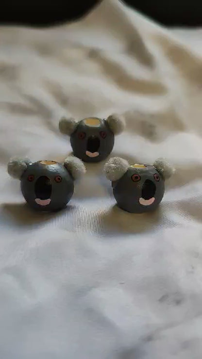 1 Koala-Köpfchen – handbemalter Holzkopf mit Pompon-Ohren, 2 cm
