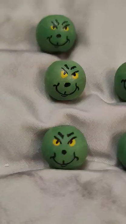 💚 5er-Set „Grinch“-Holzköpfchen – schelmisch, grün & handbemalt