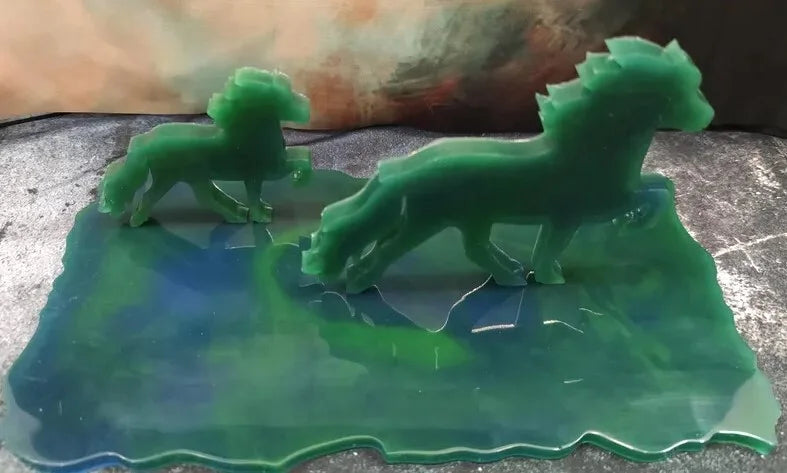 Set of 2 moss light tolters!