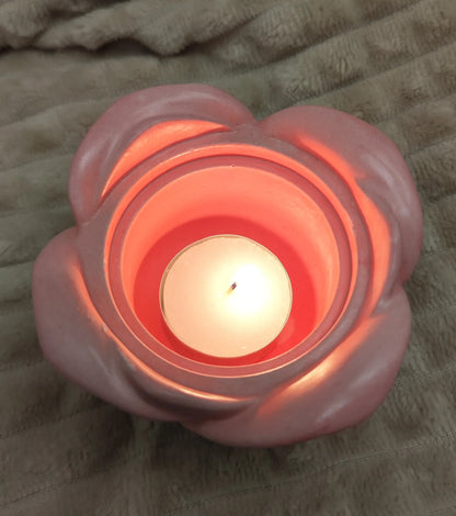 🌹 Two-piece rose bowl with lid — orange-transparent epoxy resin