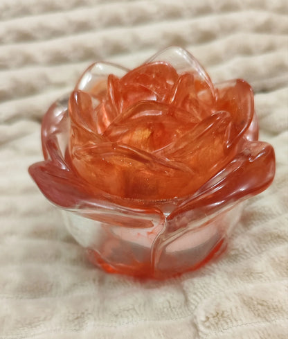 🌹 Two-piece rose bowl with lid — orange-transparent epoxy resin