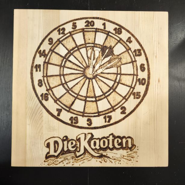 Holztafel aus Buchenholz mit Brandmalerei – 30x30 cm