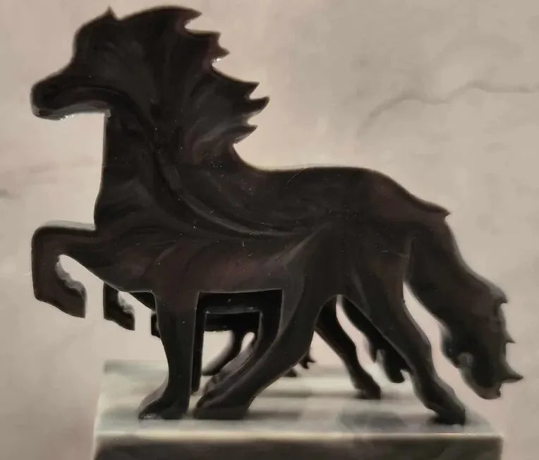 "Marble Black" - Tölter small and compact